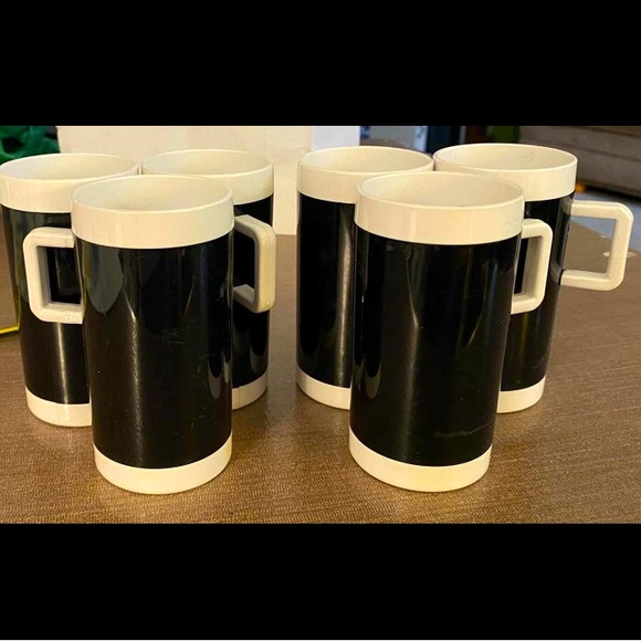 Braniff International Vintage Demitasse Cups - Picture 1 of 3